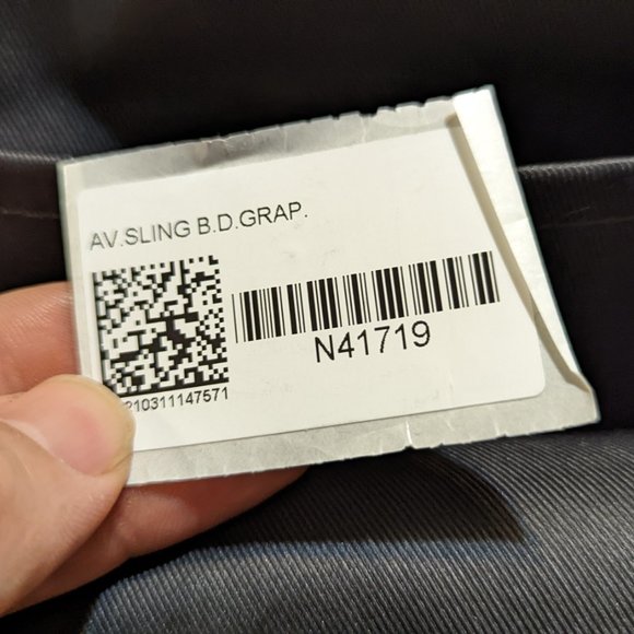 LV Avenue SLING bag - Picture 10 of 16